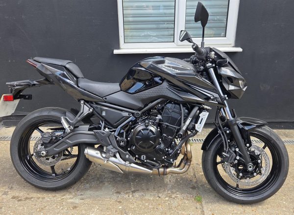 Kawasaki Z650S