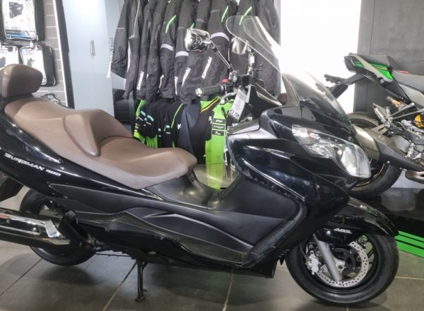 Suzuki Burgman 400