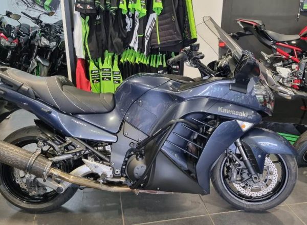 7118054x1024x576_FFFFFF_L_0