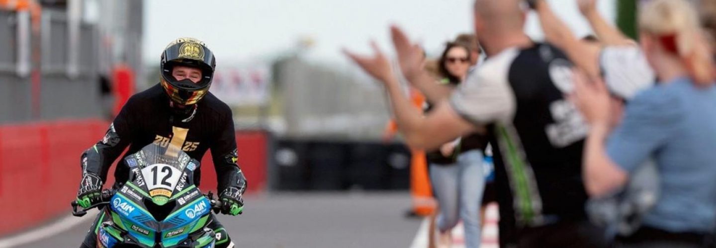 Henry Snell Crowned 2025 AJN Steelstock Kawasaki British Superteen Champion