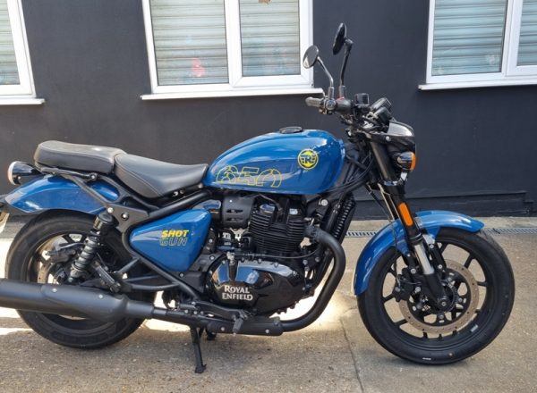 Royal Enfield Shotgun 650